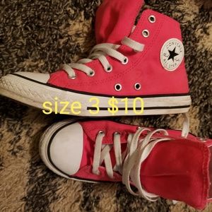 Girl's converse